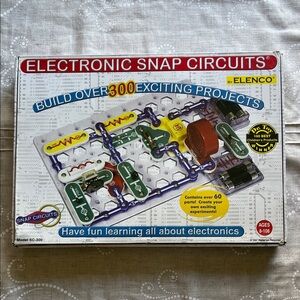 Elenco Electronic Snap Circuit set.